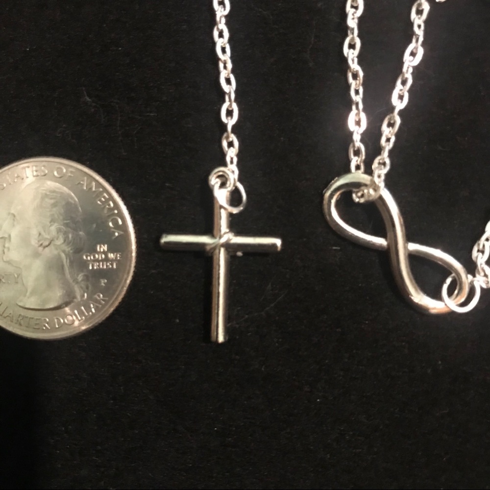 ✨Beautiful Cross Infinity Necklace ✨ - Picture 3 of 3